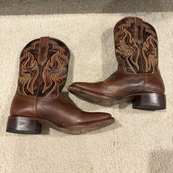 EUC Cody James Men’s Harper Western Boots Size 10.5 Brown Square Toe Cowboy